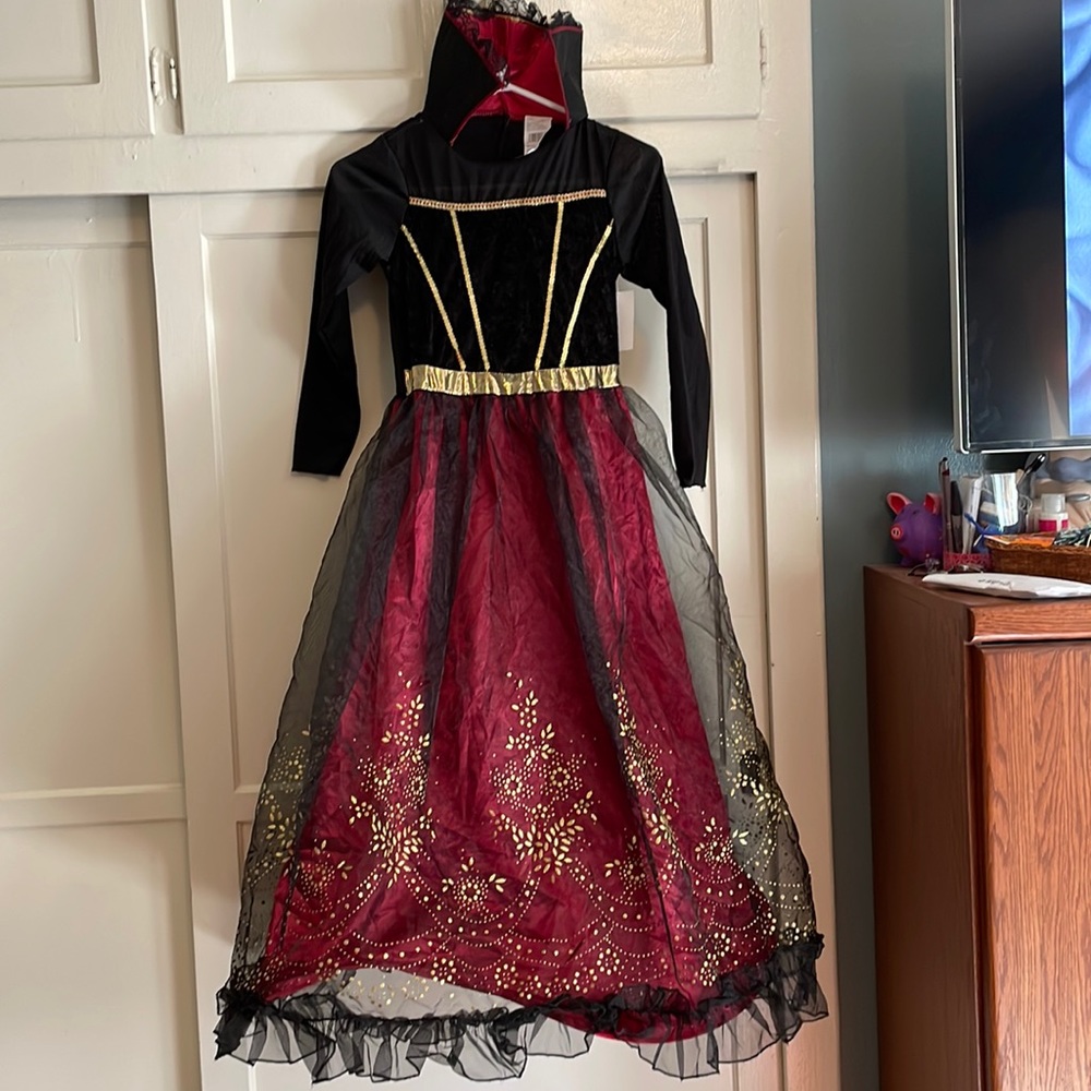 NWT Deluxe Girl Vampiress Victorian Halloween Costume